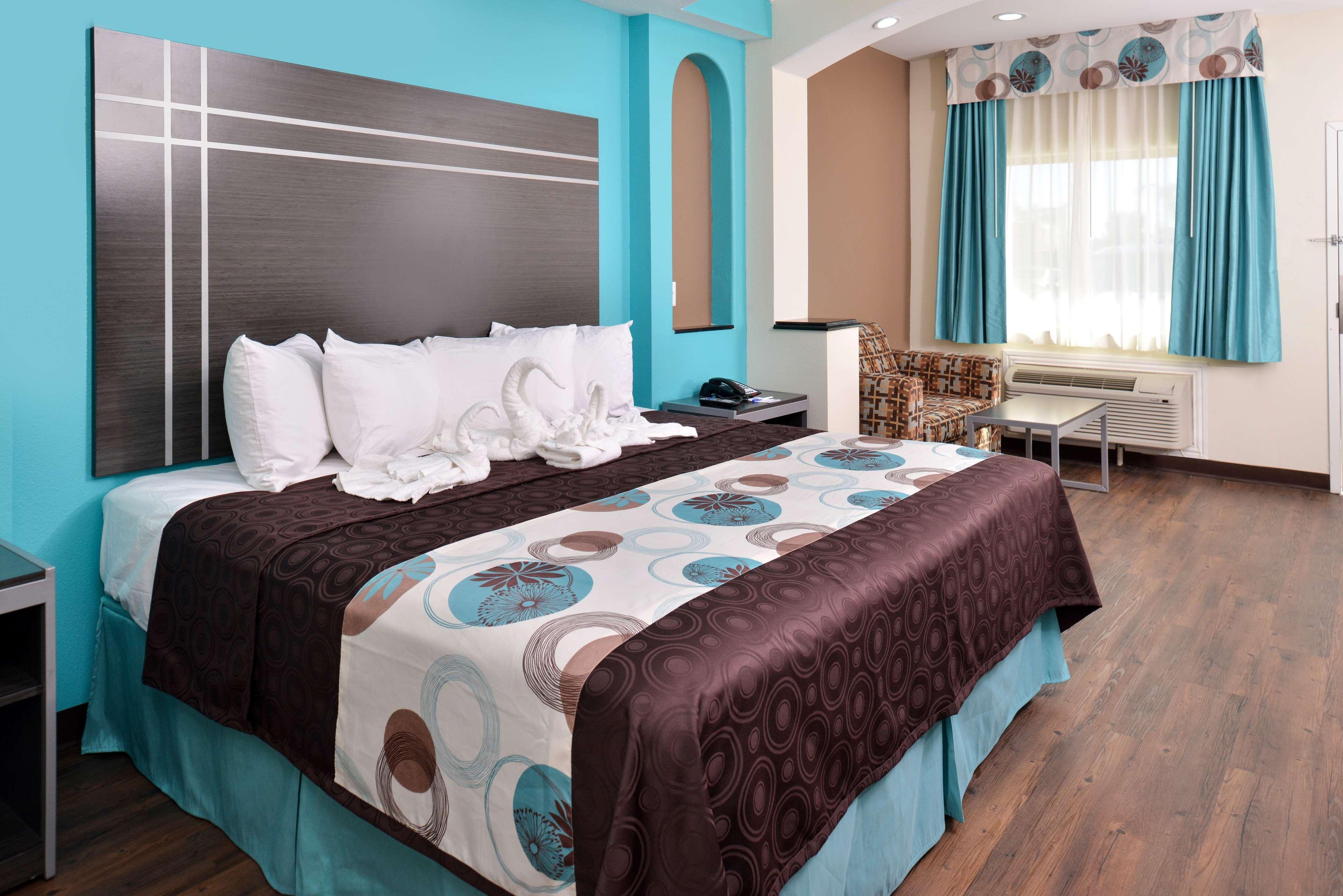 Americas Best Value Inn & Suites - Houston/Hwy 6 & Westpark Mission Bend Dış mekan fotoğraf