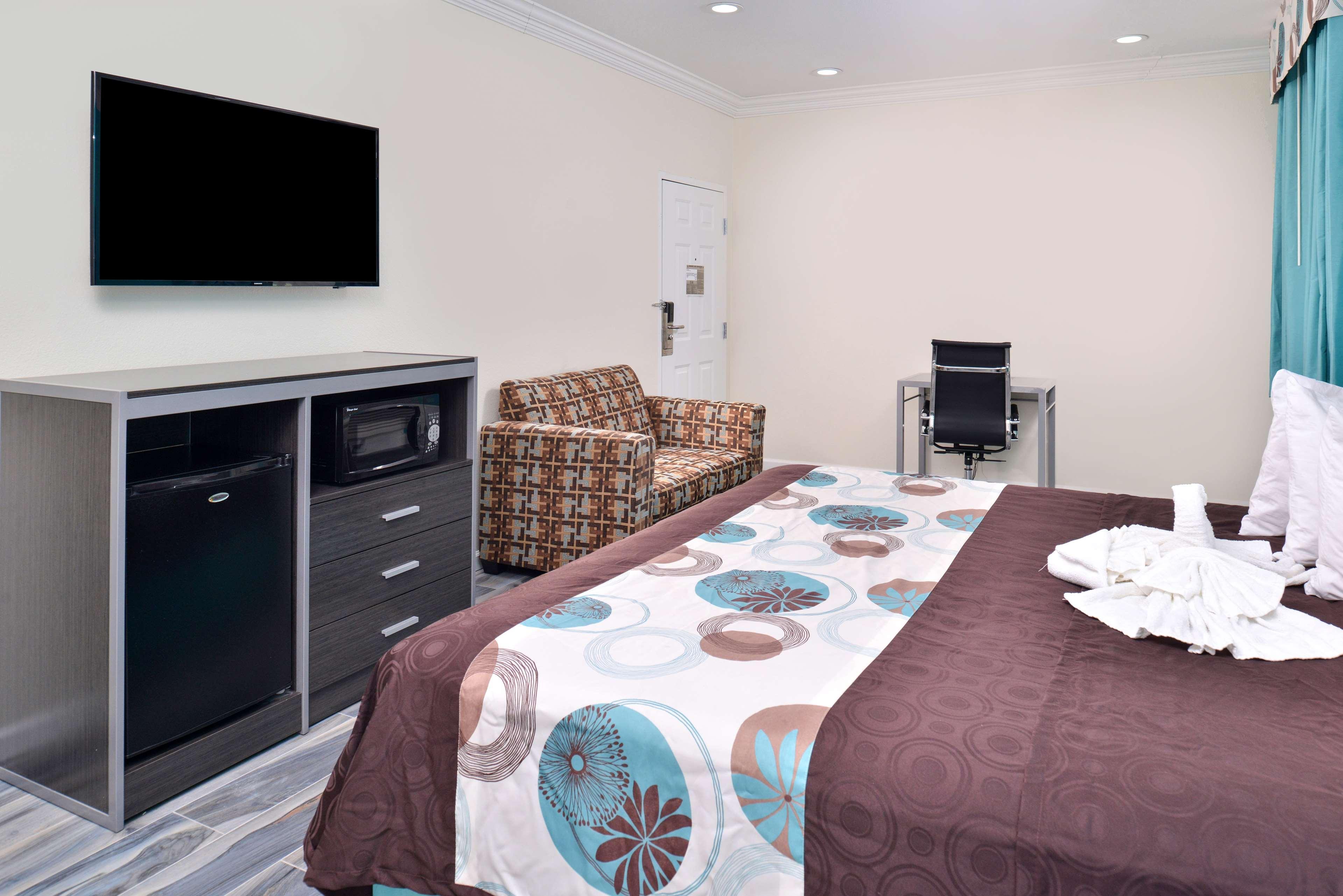 Americas Best Value Inn & Suites - Houston/Hwy 6 & Westpark Mission Bend Dış mekan fotoğraf