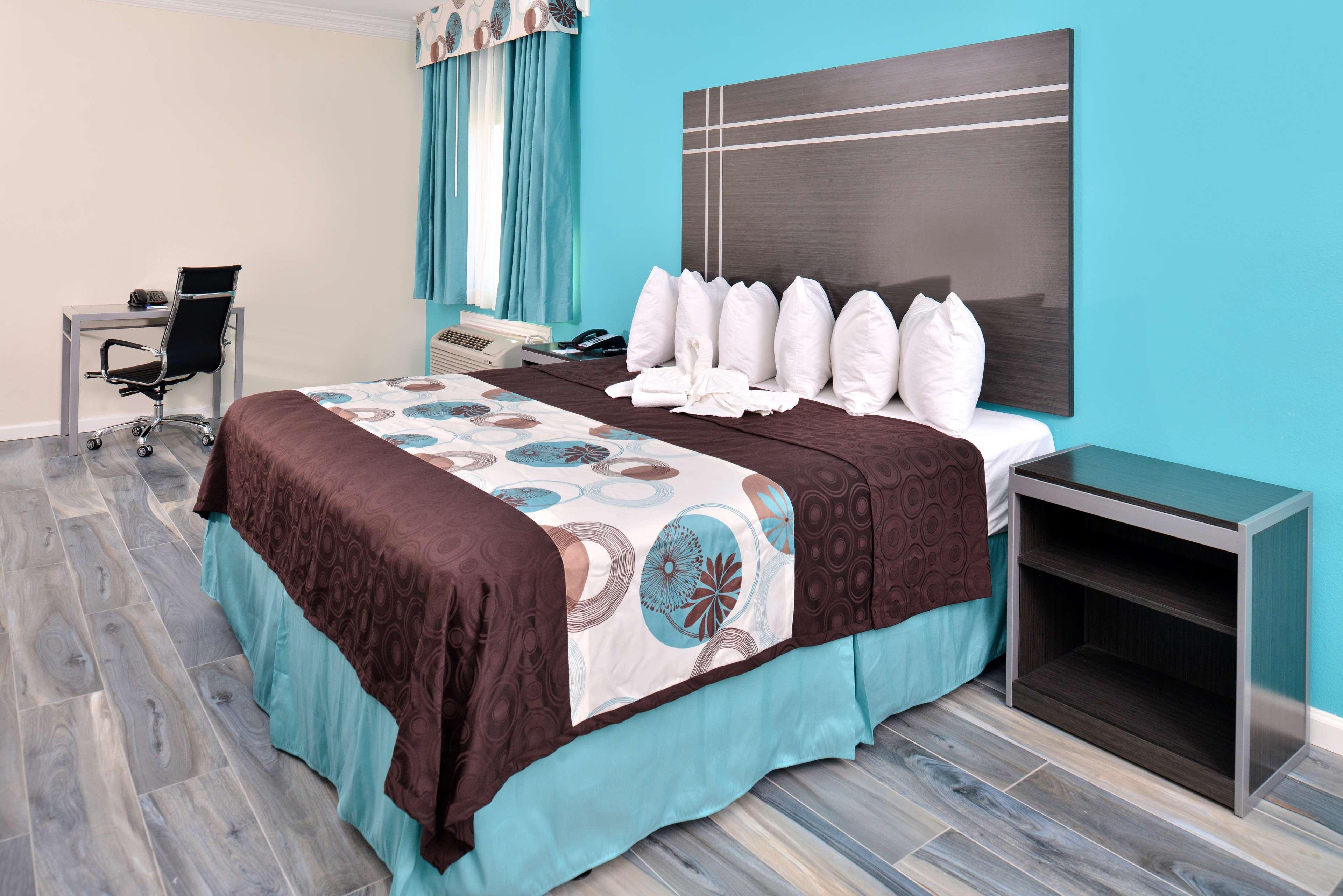 Americas Best Value Inn & Suites - Houston/Hwy 6 & Westpark Mission Bend Dış mekan fotoğraf