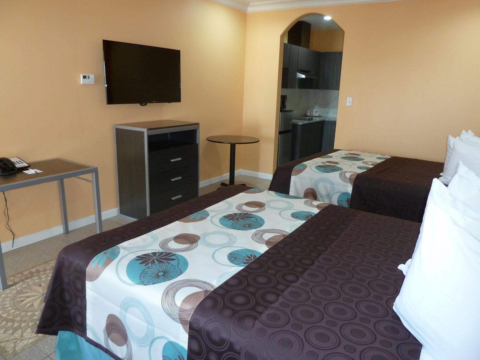 Americas Best Value Inn & Suites - Houston/Hwy 6 & Westpark Mission Bend Dış mekan fotoğraf