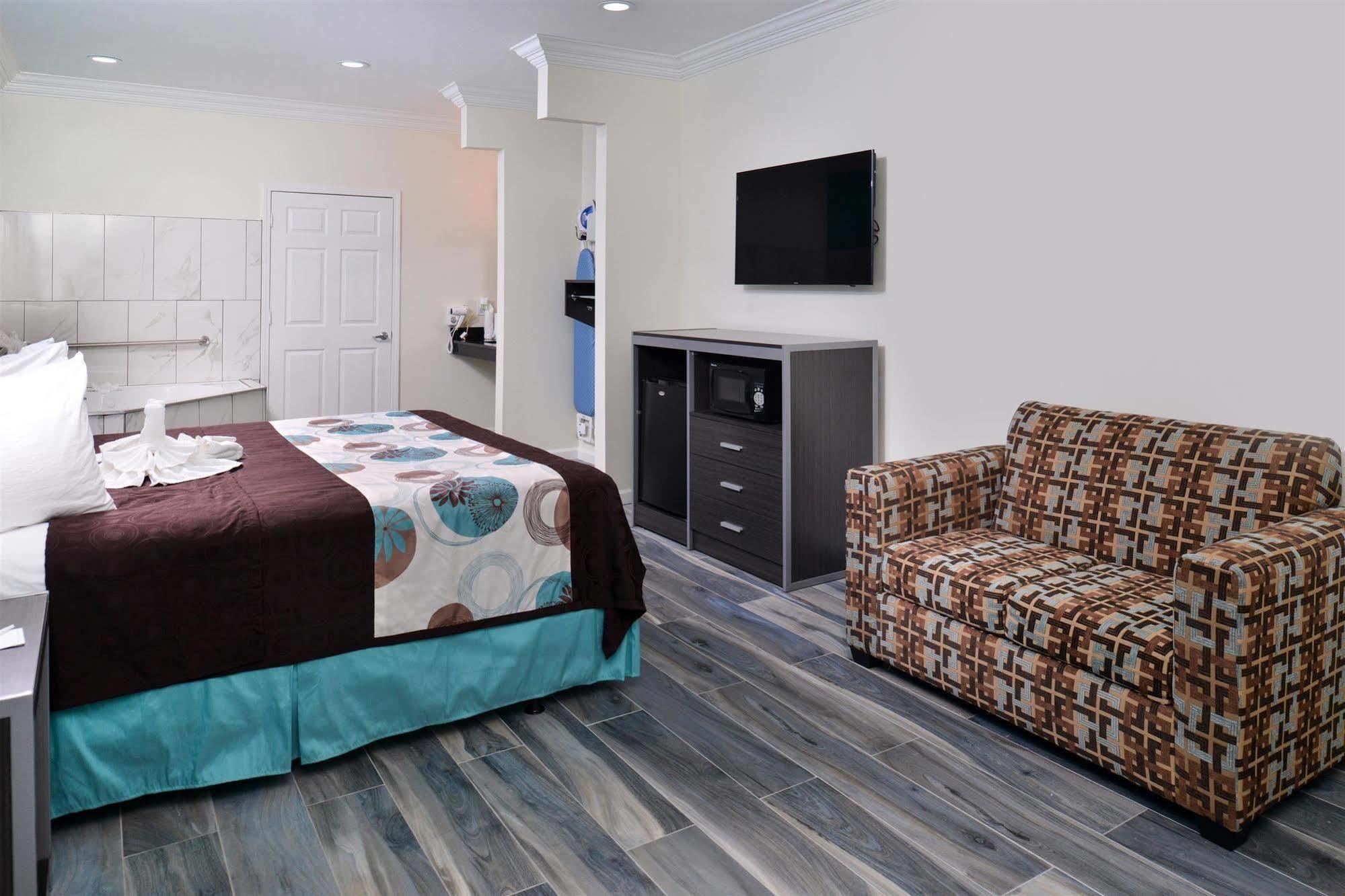 Americas Best Value Inn & Suites - Houston/Hwy 6 & Westpark Mission Bend Dış mekan fotoğraf